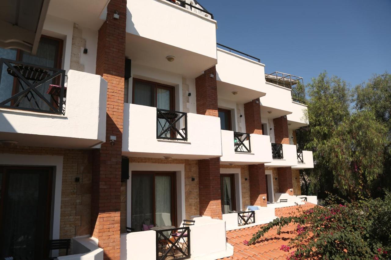 Parva Port Apartment Alaçatı Exterior photo