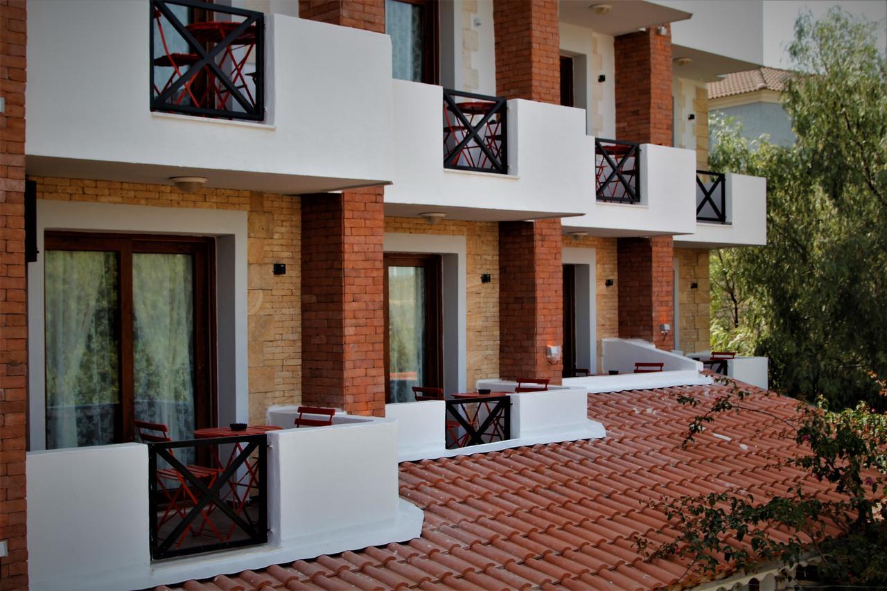 Parva Port Apartment Alaçatı Exterior photo